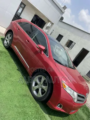 Toyota Venza XLE AWD V6 2013 Red