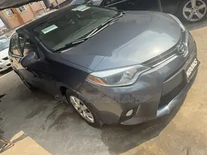 Toyota Corolla 2014 Gray