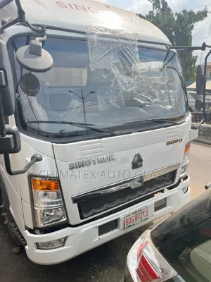 Isuzu NPR Windscreen Glasses All Available