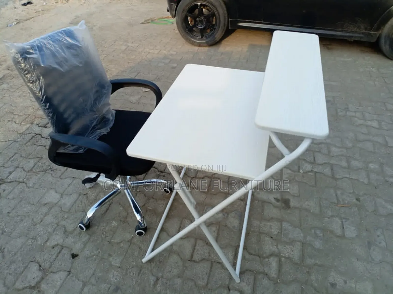 Working/Reading Table and Chair