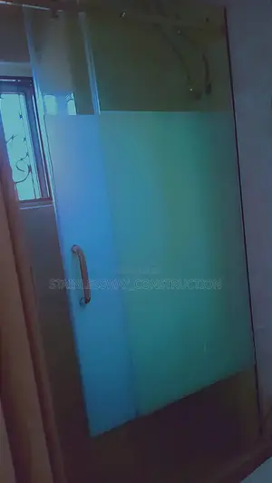 Pureshowercubicleglassenclosureelegancehydro