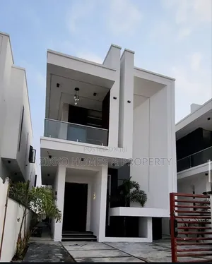 5bdrm Duplex in Ajah for sale