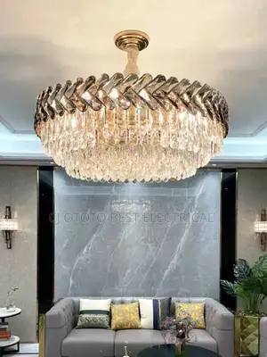 Quality Crystal Luxury Chandelier Light for Your Parlor