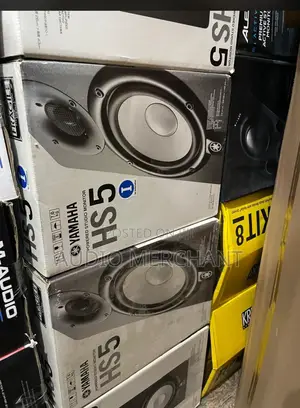 Yamaha Hs5 Powered Studio Monitor