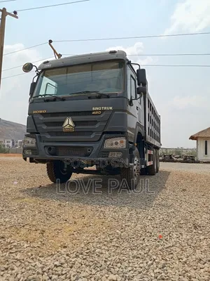 Brand New Howo Trucks 2017 Black