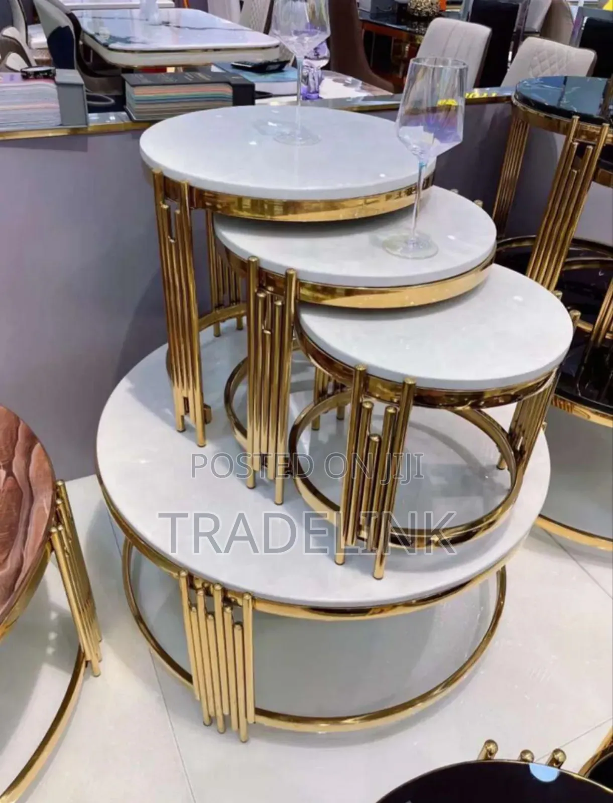 Cute Centre Table and L Side Stool