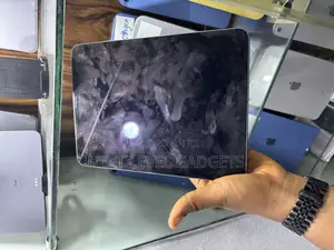 Apple iPad Pro 11 (2021) 128 GB Gray