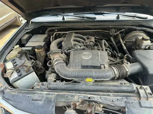 Nissan Pathfinder 2008 Gray
