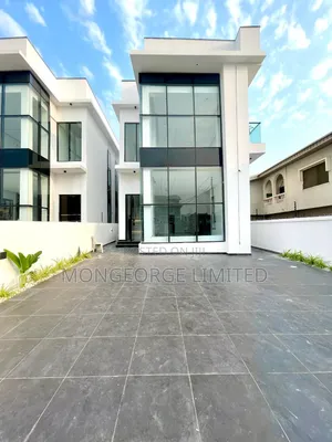 5bdrm Duplex in Ikota for sale