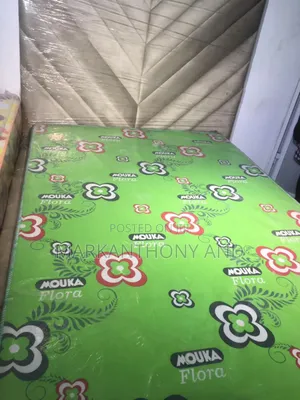 4.5 X 6ft , 10inches MOUKA Flora