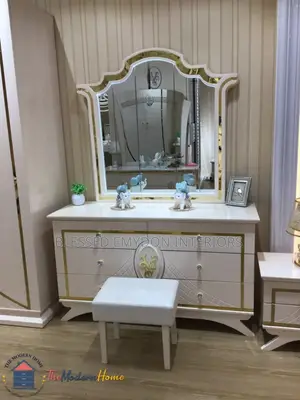 Royal Luxury Bedroom Set