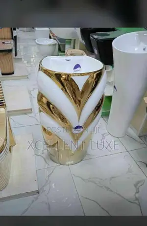 Aesthetic Standing Wash Hand Basin