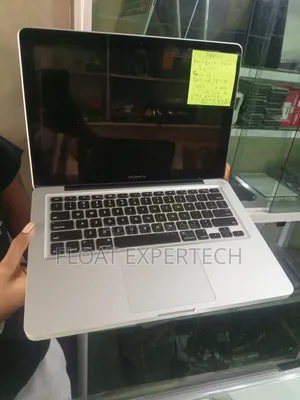 Laptop Apple MacBook 2012 12GB Intel Core I7 SSHD (Hybrid) 500GB