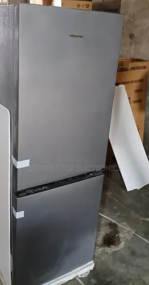 225 Liters, Hisense Double Door, Bottom Freezer Refrigerator