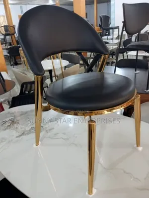 High Quality Executive Imported Chair for Restaurants and Ba