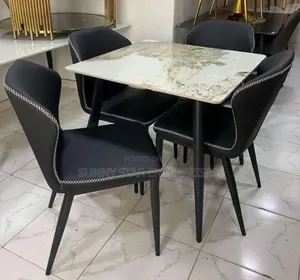 High Quality Execut Vip Set of Restaurant Chair and Dinning