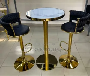 Classic Bar Chairs and Table With Good Quality