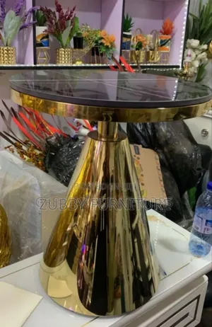 Classic Luxury Center Table With Good Quality