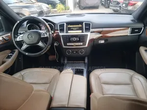 Mercedes-Benz M Class 2012 Black