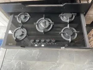 Image 5bunners Automatic Gas Cooker