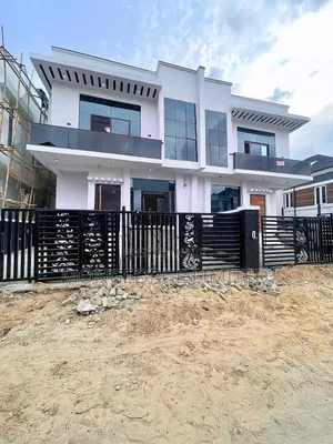 4bdrm Duplex in Ikota for sale