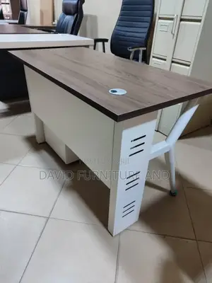 Metal Leg Desk