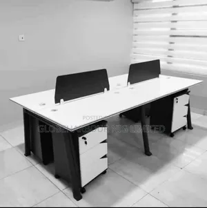 Four Side Workstation With Full Height