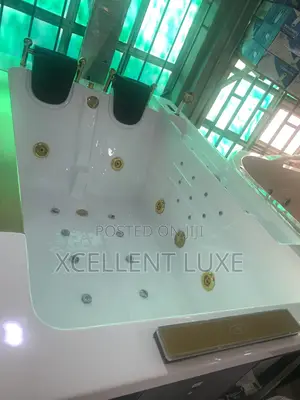Executive Jacuzzi Massage Bathtub With TV