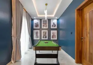 Luxurious 2-Bedroom Maisonette With Balcony Sit-Out