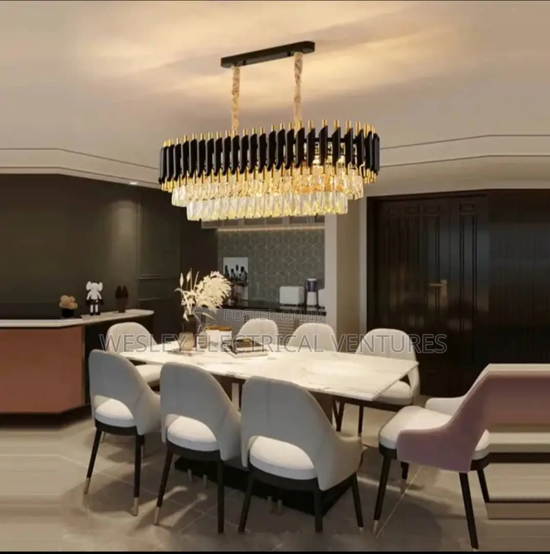 Big Chandelier Light