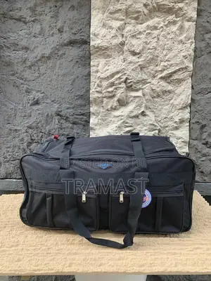 Large Omaya Black Duffle Back With Wheels And Trolley