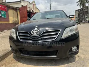 Toyota Camry 2011 Black