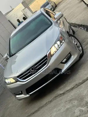 Honda Accord 2013 Silver