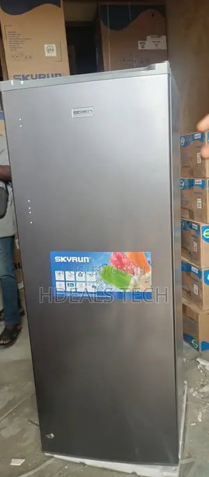 Best Price-Skyrun Freezer 180liters