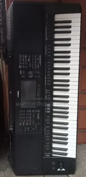 PSR Sx700 Uk Used Keyboard