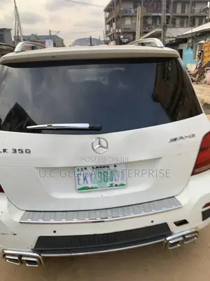 GLK350 Back Windscreen Glass 2010 Available Now