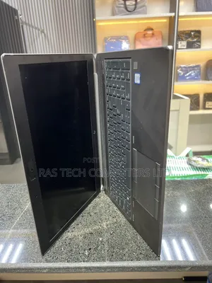 Laptop HP ZBook Studio G5 32GB Intel Xeon SSD 512GB