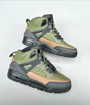Air Jordan 4 Wolfe Grey Sneakers