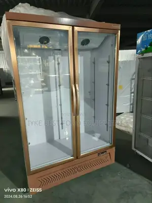 Luxury Beverage Display Chiller
