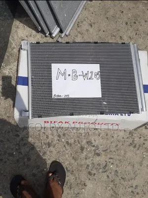 New Oem Condenser Mercedes Benz Gla 250 Gla250