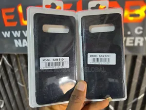 Samsung Galaxy S10 Plus High Quality Leather Case (Black)