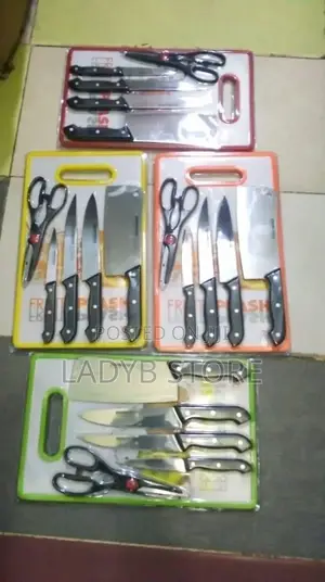 Cutting Board With Knife Set