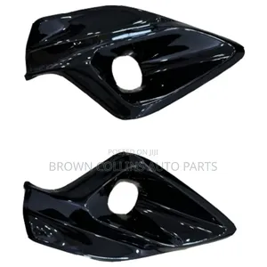 Fog Lights Cover Hilux 2024-2025 Gr