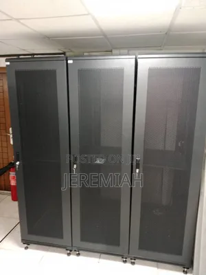 42u Cabinet