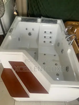 Executive Massage Jacuzzi Bathtub With Steps