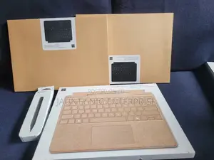 Microsoft Surface Pro ( With Pen Storage ) and Slim Pen 2