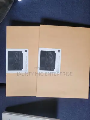 Microsoft Surface Pro With Pen Storage