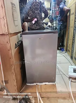 Hisense 90l Table Top Fridge Energy Saving Warranty 1year