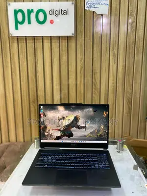 Laptop MSI Cyborg 15 16GB Intel Core i7 SSD 1T