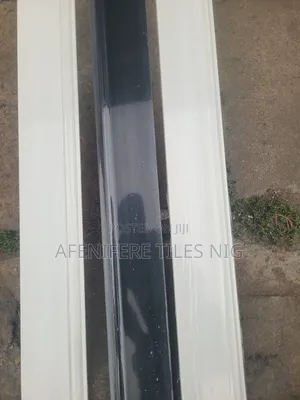 Plastic White Skettings
